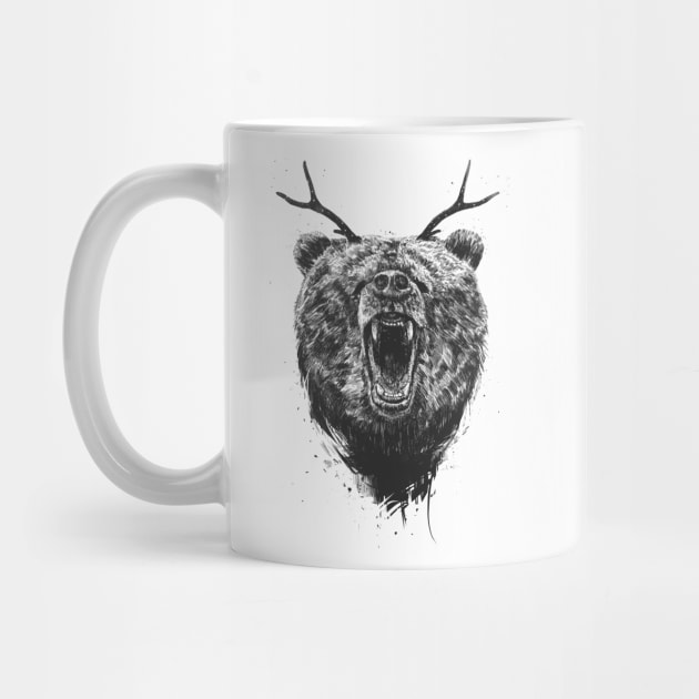 Angry bear with antlers by soltib